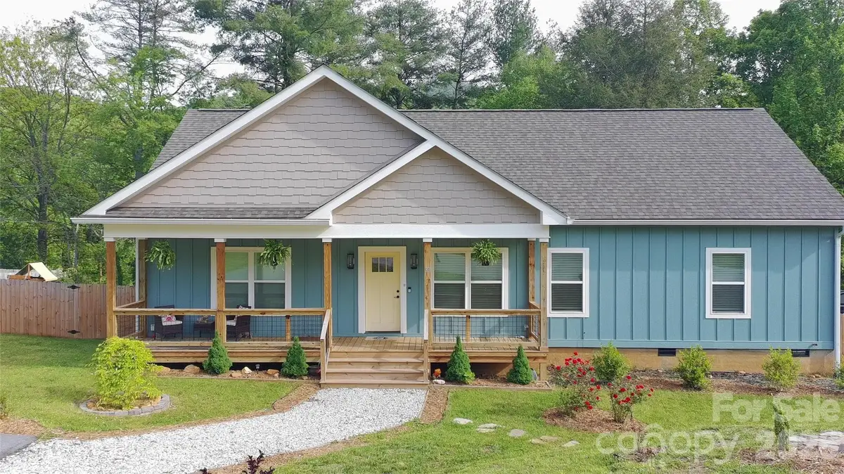 39 Arlington Oaks Lane, Bryson City, NC 28713 - #1