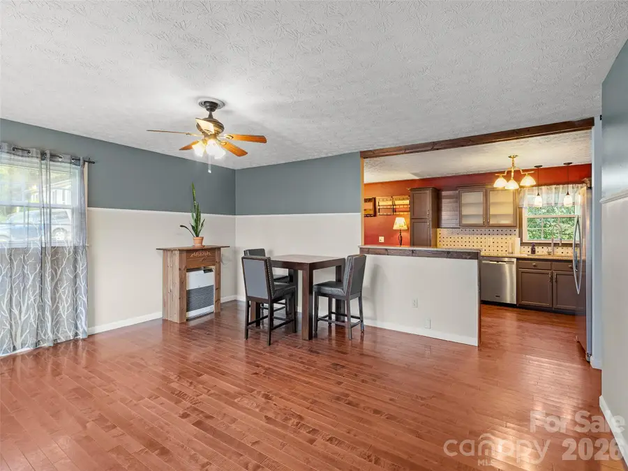 84 Candlelight Circle, Clyde, NC 28721 - #2