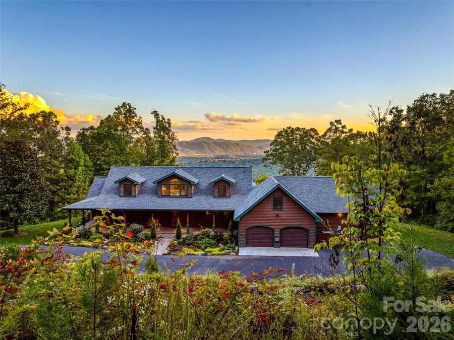 91 Great Oak Lane, Fairview, NC 28730 - #2