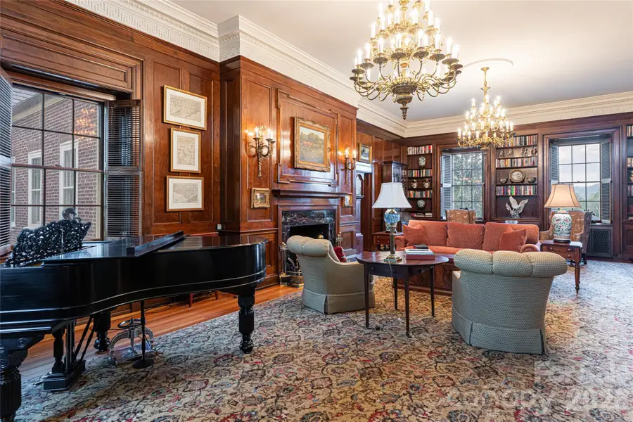 324 Vanderbilt Road, Asheville, NC 28803 - #2