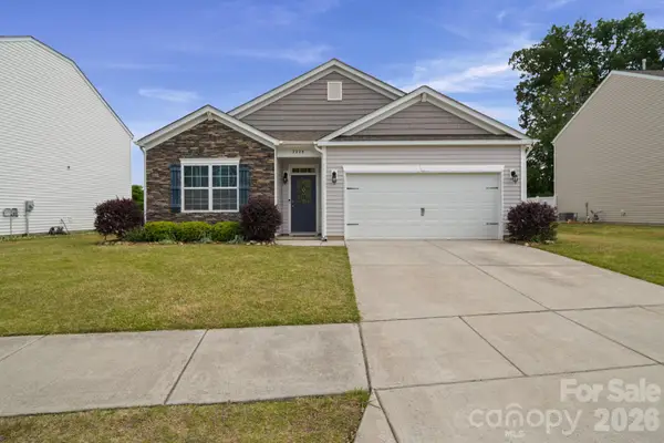 2228 Apple Glen Lane, Charlotte, NC 28269