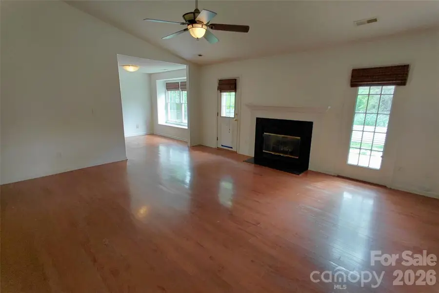 1016 Thorncrest Drive, Fletcher, NC 28732 - #3