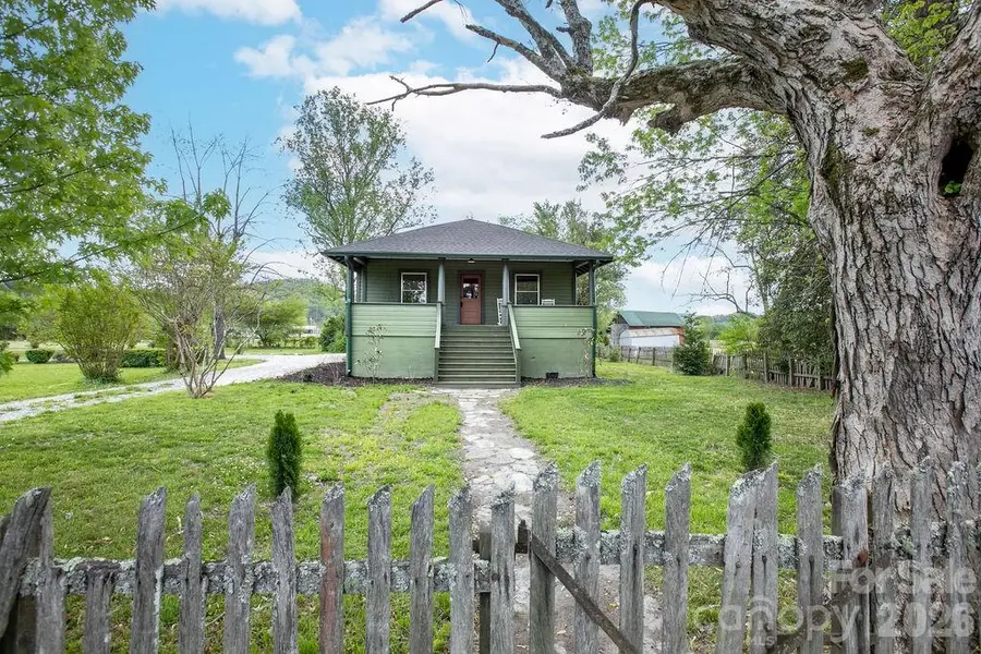 12 Sals Lane, Brevard, NC 28712 - #2