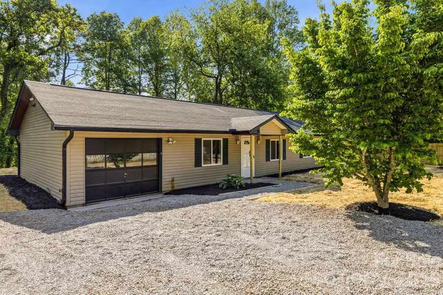 24 Sagefield Drive, Candler, NC 28715 - #2