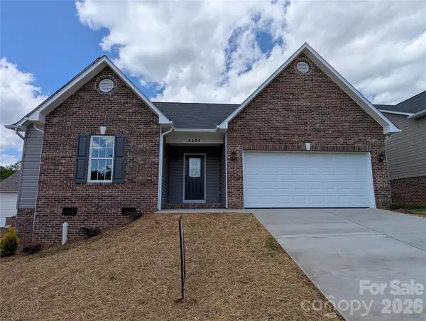 4184 Saltwood Drive, Hickory, NC 28602