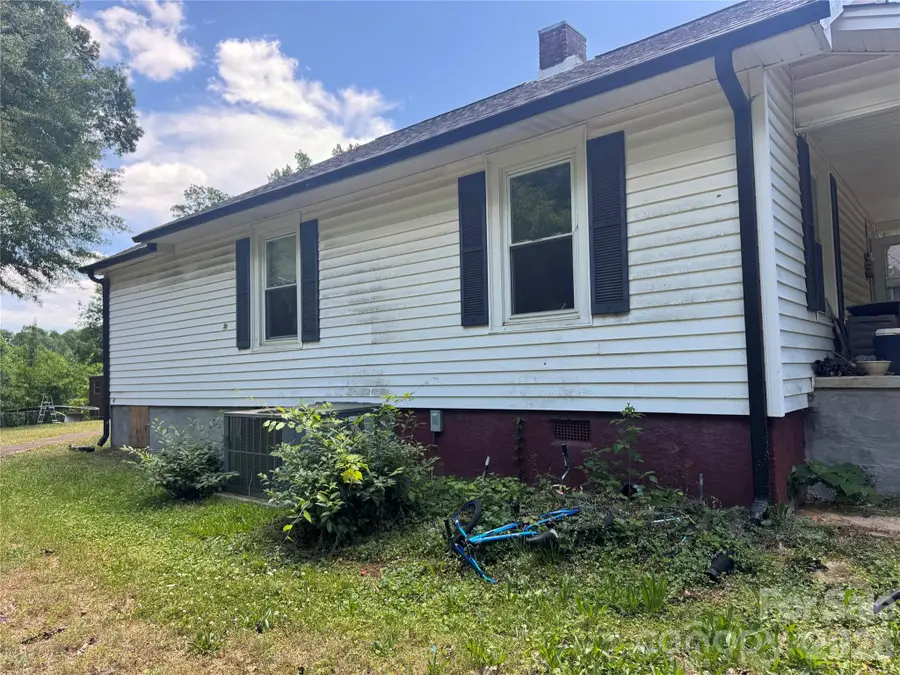 38 Stowe Street, Lowell, NC 28098 - #2