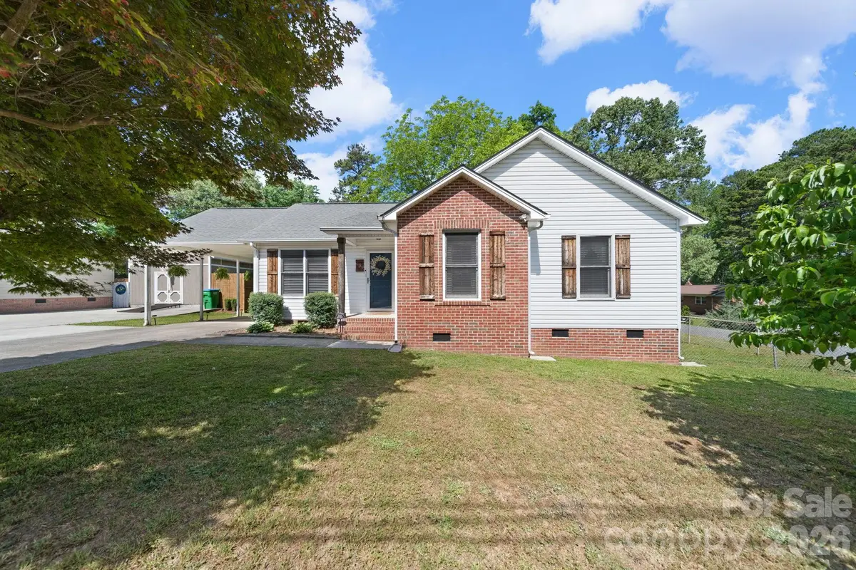 609 N 10th Street, Bessemer City, NC 28016 - #1