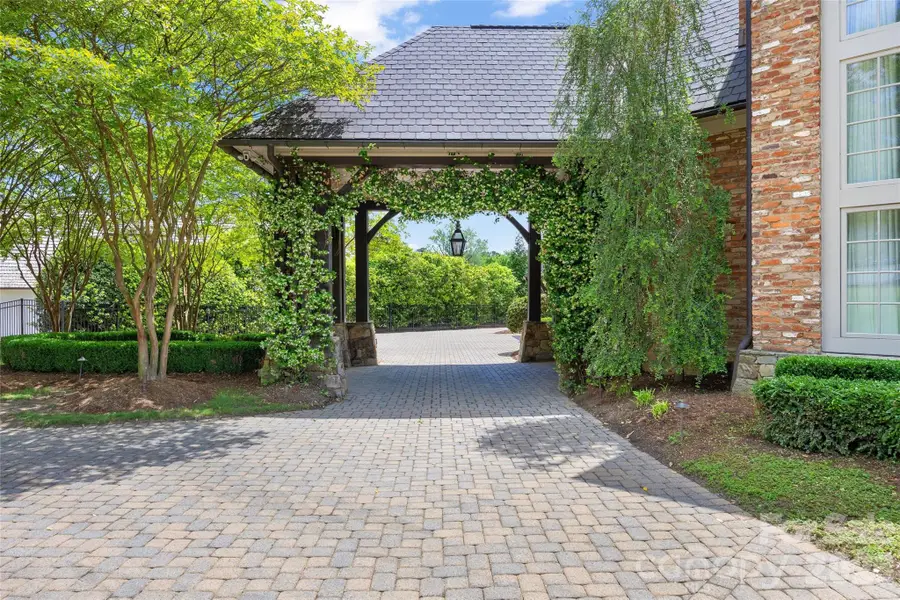 4536 Parview Drive N, Charlotte, NC 28226 - #3