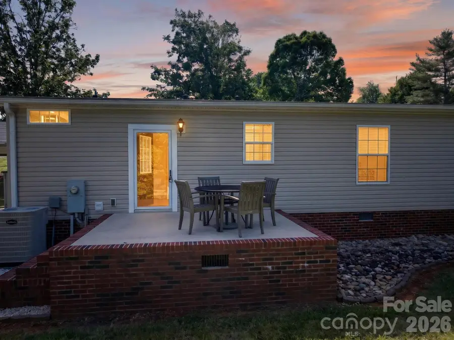 207 Mount Wesley Church Road, Hiddenite, NC 28636 - #2