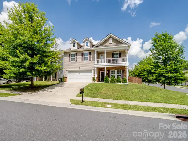 3702 Wiegon Lane, Charlotte, NC 28216