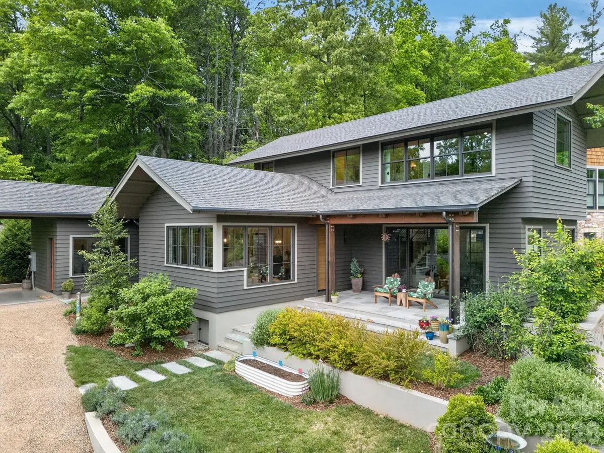 18 Wordsworth Road, Black Mountain, NC 28711 - #1