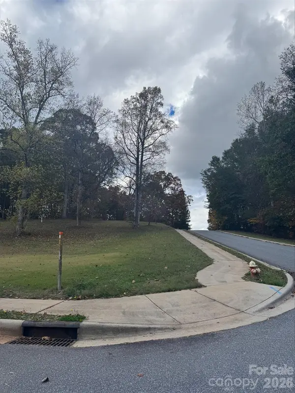 4011 Stadler Circle Ne #122, Conover, NC 28613