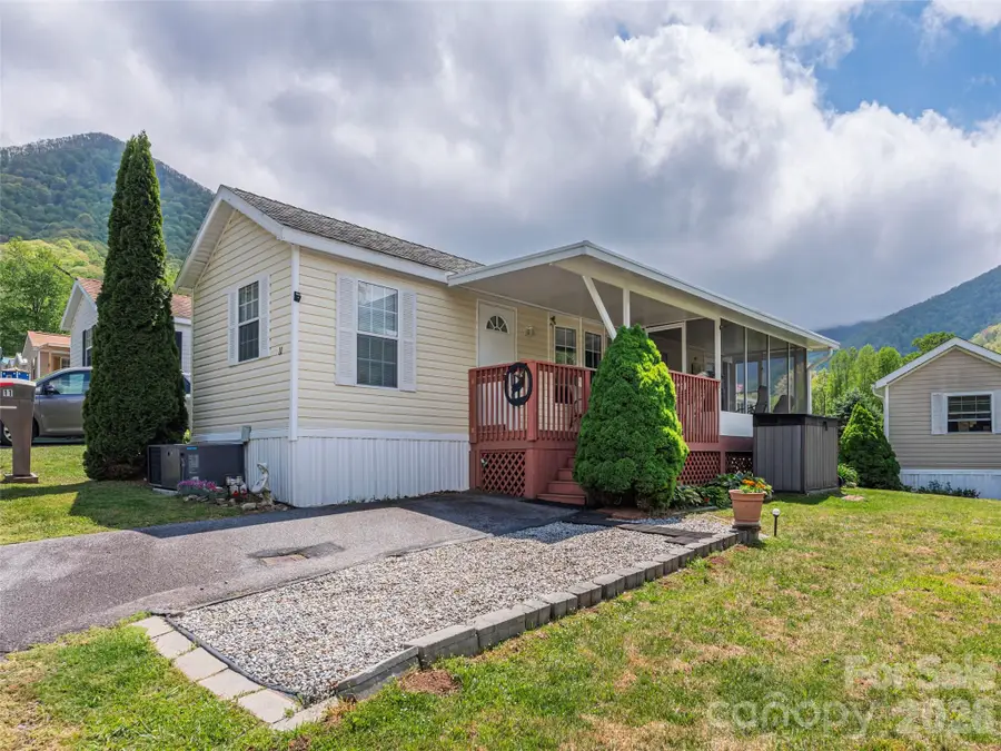 11 Valentine Drive, Maggie Valley, NC 28751 - #2