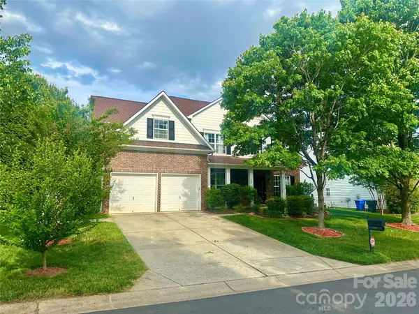 108 Runningdeer Drive, Mooresville, NC 28117