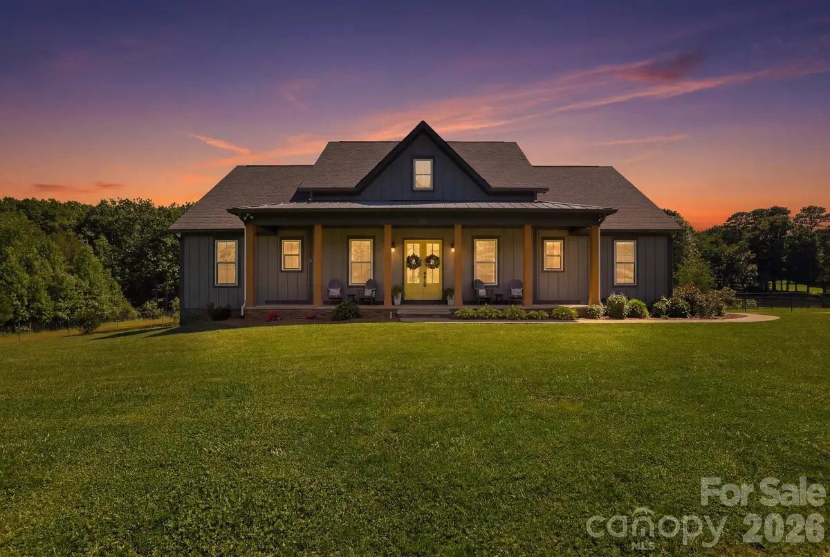 1881 E Maiden Road, Maiden, NC 28650 - #1