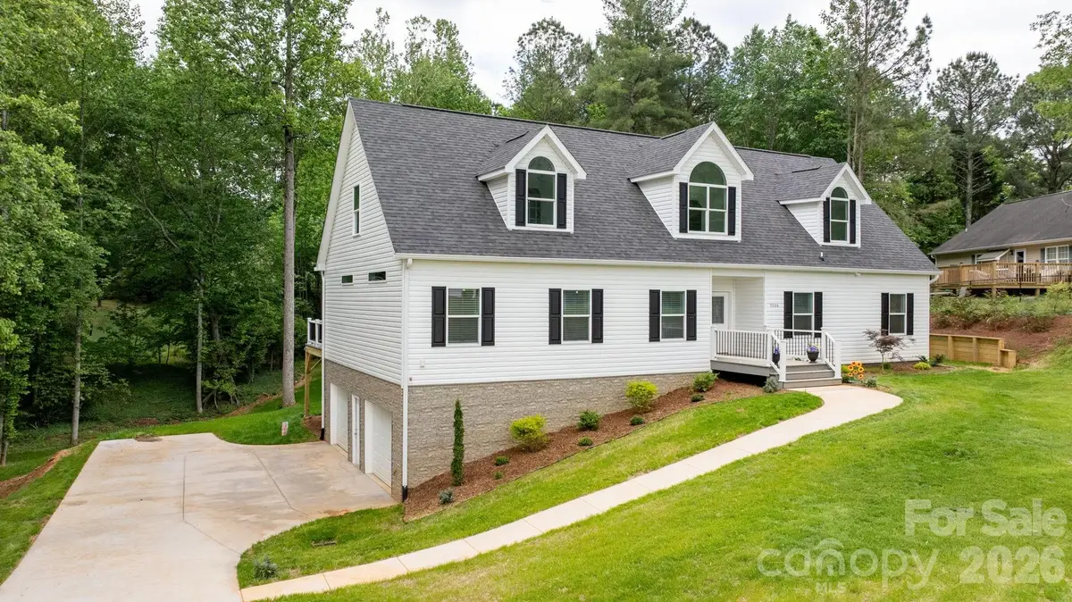 7006 Waterfront Place, Granite Falls, NC 28630 - #1