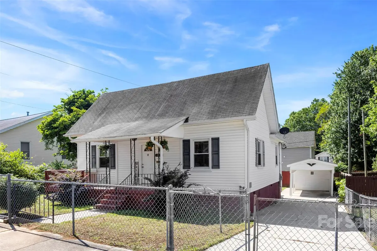 1113 W 4th Avenue, Gastonia, NC 28052 - #1