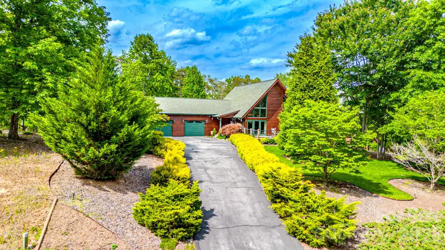 371 Hickory Loop Road, Rutherfordton, NC 28139 - #2