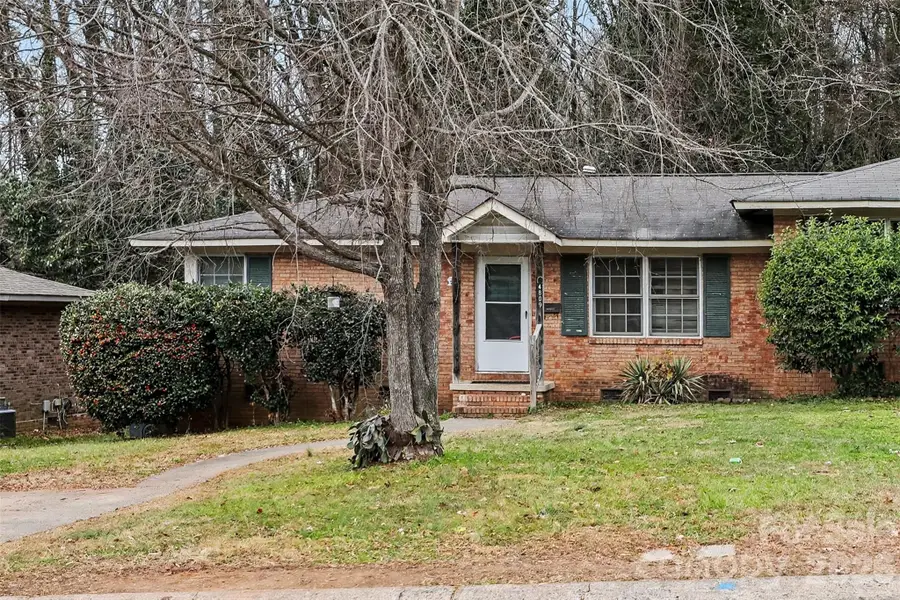 4809 Malibu Drive, Charlotte, NC 28215 - #2