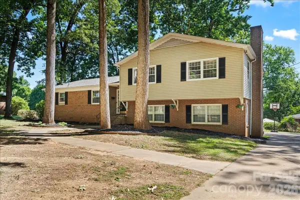 2010 Saratoga Drive #5, Gastonia, NC 28056