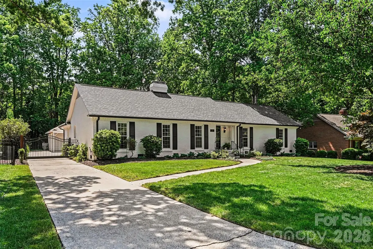 533 King Edward Road, Charlotte, NC 28211 - #1