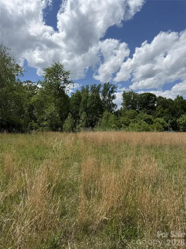 169 Cornwall Road, Harmony, NC 28634