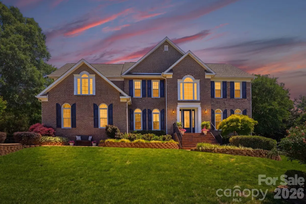 8901 Whipps Cross Court, Waxhaw, NC 28173 - #1