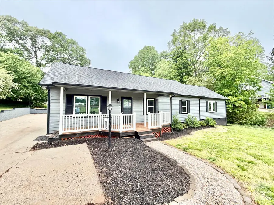 1586 Kenlane Drive, Hickory, NC 28601 - #2