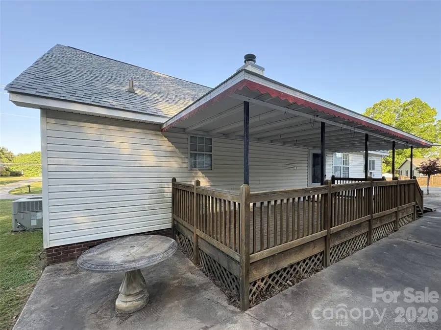 411 Patio Road, Easley, SC 29642 - #2