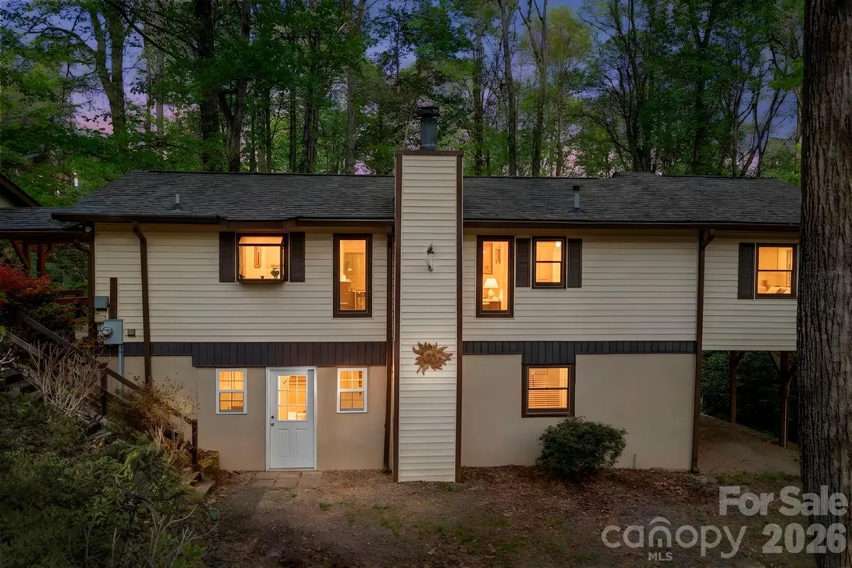 6 Gold Finch Lane, Maggie Valley, NC 28751 - #1