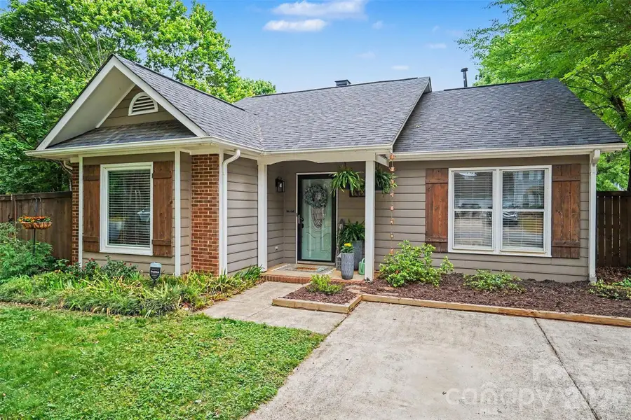7450 Crestside Lane, Charlotte, NC 28227 - #2