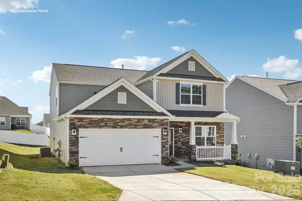 601 17th Avenue Drive Ne, Hickory, NC 28601