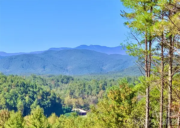 Lot 104 Johns Ridge Parkway #104, Lenoir, NC 28645