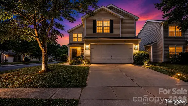 2203 Brandybuck Lane, Charlotte, NC 28269