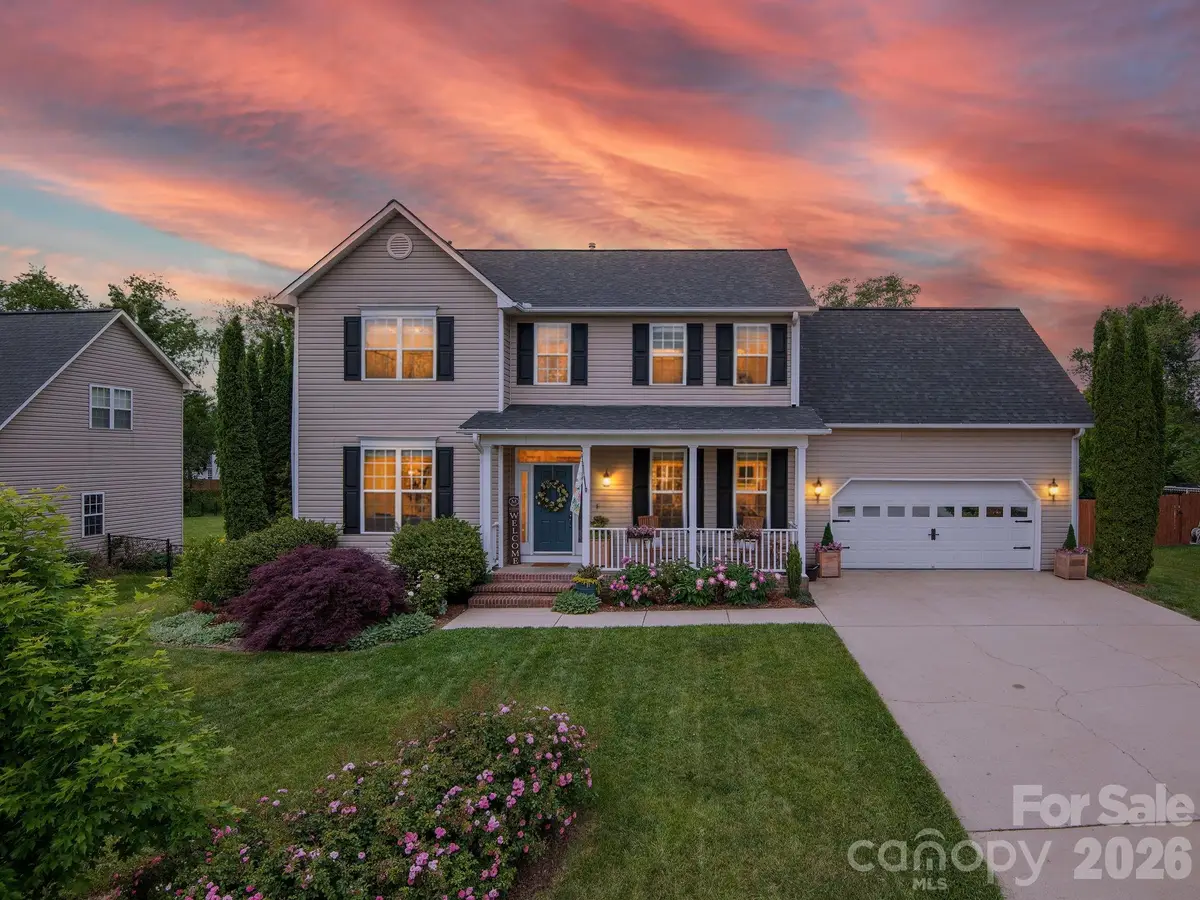 288 Walnut Crest Road, Fletcher, NC 28732 - #1