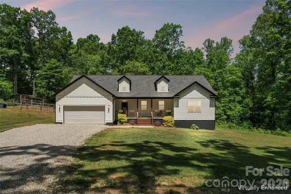 305 Robinson Avenue, Mount Holly, NC 28120