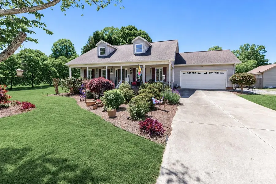 108 Garrison Drive, Statesville, NC 28677 - #2
