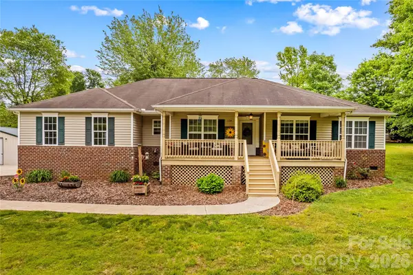 1174 Mocksville Highway, Statesville, NC 28625