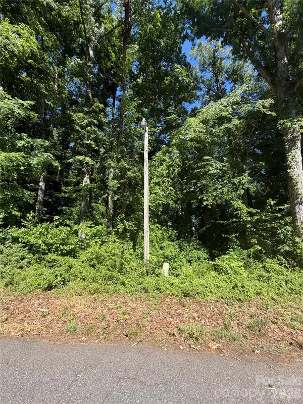 426 Florence Circle, Statesville, NC 28625