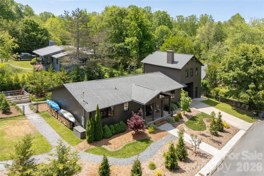 17 Grove Street, Brevard, NC 28712 - #2