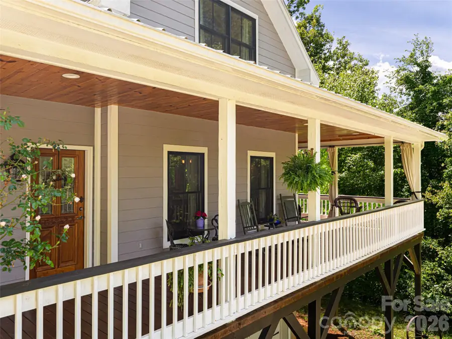 565 Bailey Street, Mars Hill, NC 28754 - #2