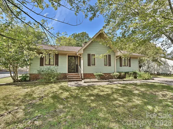7422 Bradgate Road, Charlotte, NC 28217