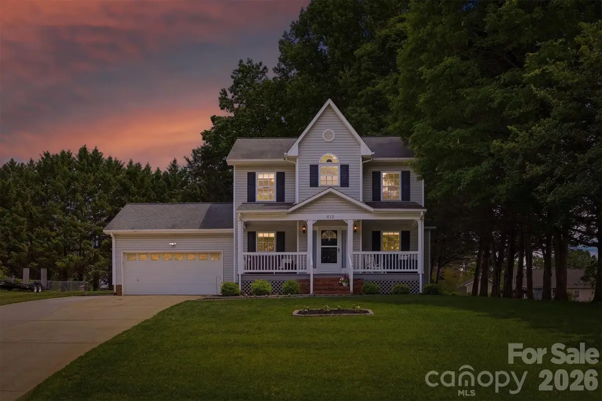 612 35th Street Ne, Conover, NC 28613 - #1