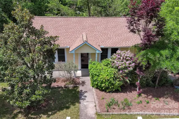 70 Cedar Street, Asheville, NC 28803