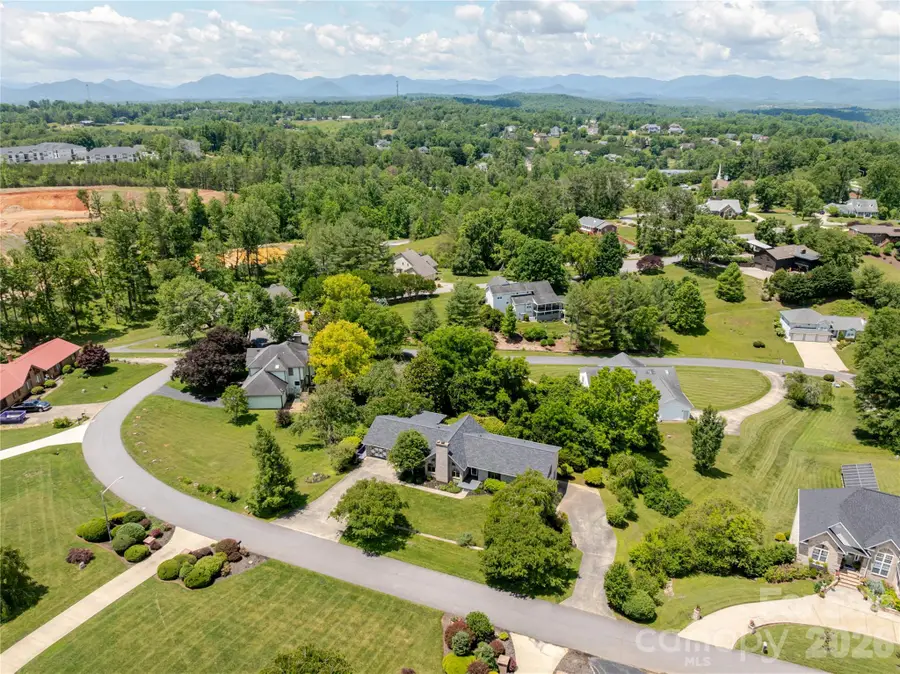 8 Scenic View Drive, Weaverville, NC 28787 - #3