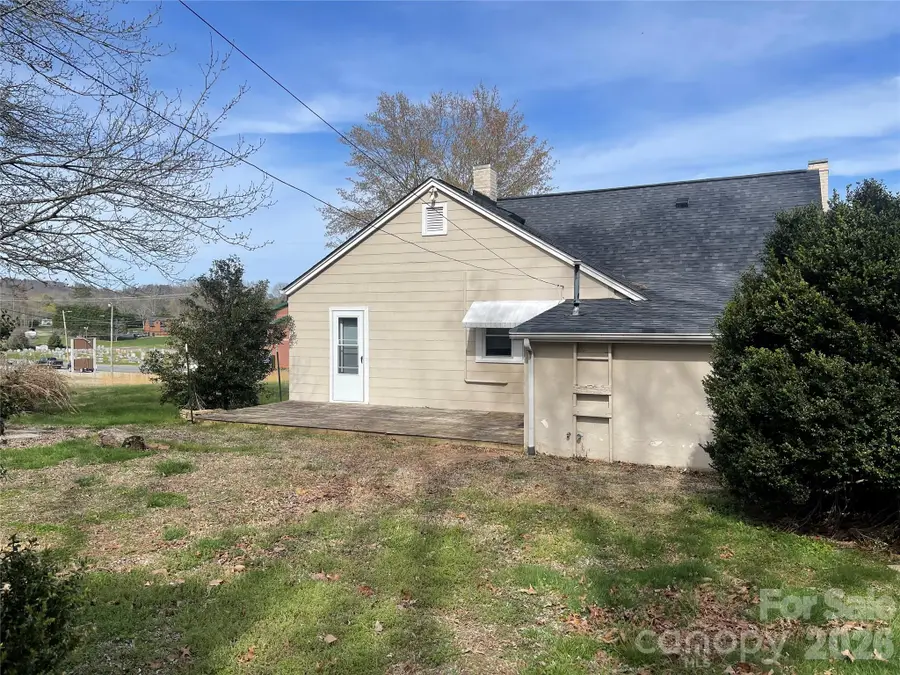 2490 Connelly Springs Road, Granite Falls, NC 28630 - #3
