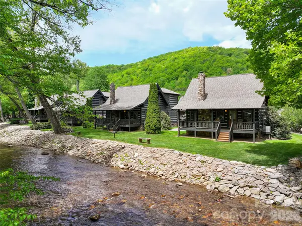 62 Rachels Circle, Maggie Valley, NC 28751