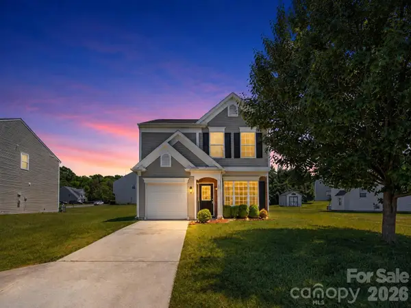 10410 Roundleaf Drive, Charlotte, NC 28213