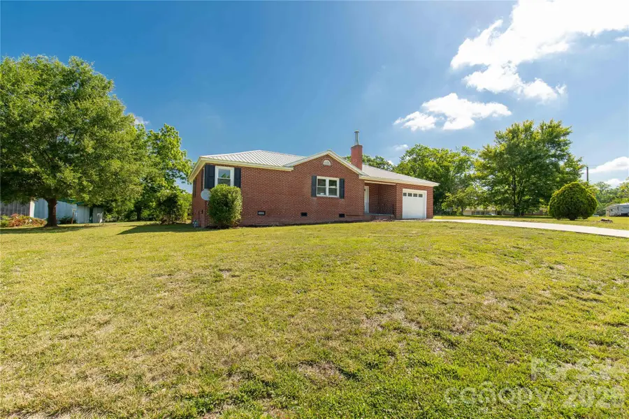 503 N Wylie Street, Lancaster, SC 29720 - #2