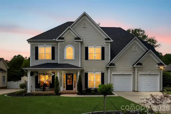 132 Elizabeth Hearth Road, Mooresville, NC 28115